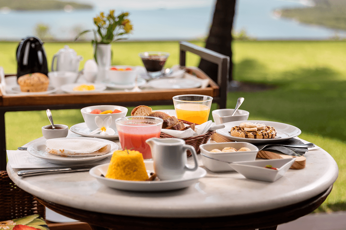 Café da manhã na varanda